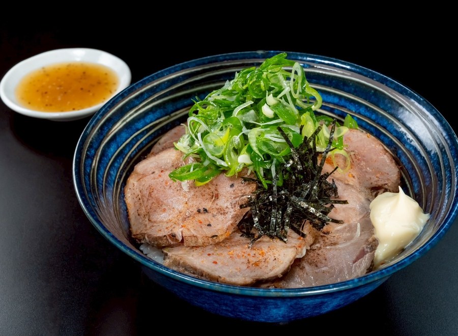 ネギ塩だれチャーシュー丼